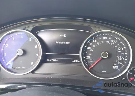 2016 Volkswagen Touareg Vr6 Sport z USA, uszkodzony, nr VIN WVGEF9BP5GD012386